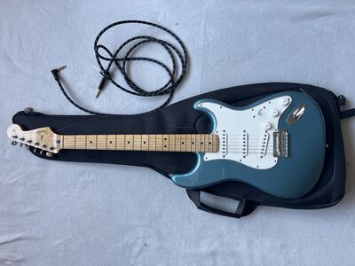 Электрогитара Fender Stratocaster