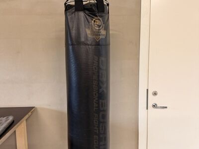 Poksikott Dbx Bushido, 130 cm, 60 kg + kindad L
