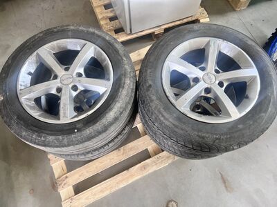 VW Transporter T5 valuveljed