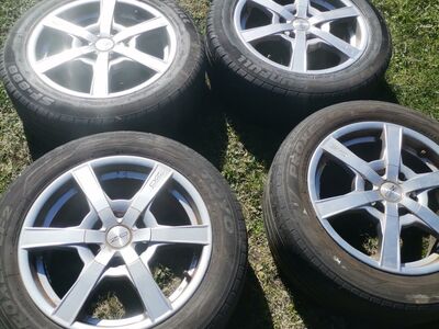 R16 5x114.3 OZ veljed