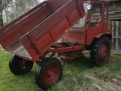 Traktor T16
