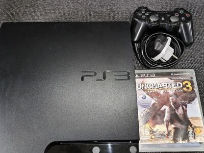 Sony Playstation 3 320GB + mäng ja pult