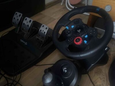 Logitech G29 roolikomplekt koos käigukangiga