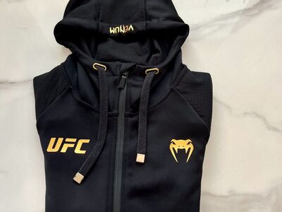 UFC x Venum dressipluus, suurus S