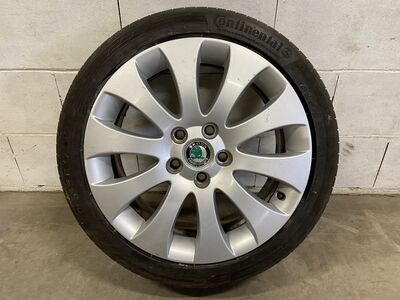 17" Skoda valuveljed 5x112 koos suverehvidega