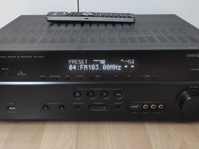 Yamaha RX-V671 7.1 receiver