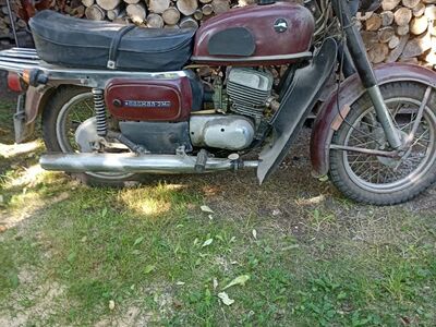 Voshod 2m 1979a Sõitnud alla 500km