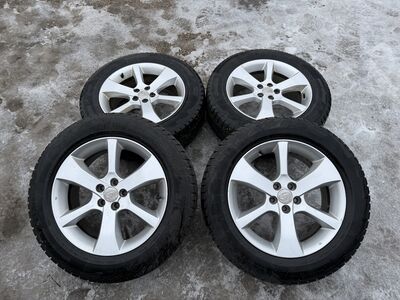 Subaru 17 tolli originaal valuveljed