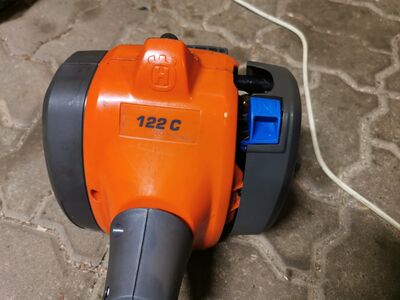 Husqvarna trimmer 122c