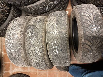 185/65/R15 Goodyear naastrehvid 4tk