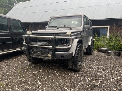 Mercedes-Benz G350
