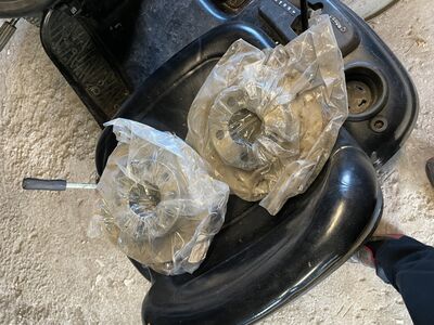 Golf4 tagumised kettad