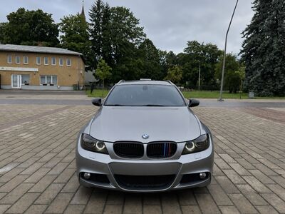 BMW 320D 2.0 135кВт 2011г. М-пакет