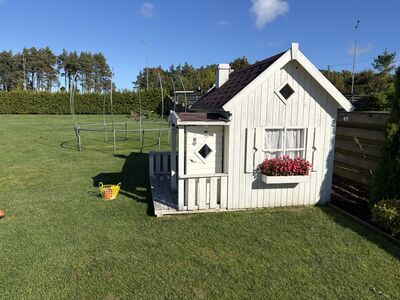 Lastemaja+batuut+jalgpallivärav