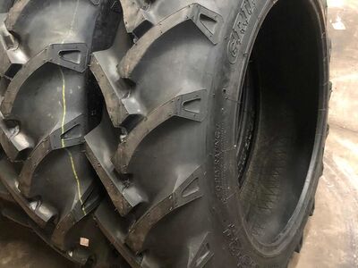 UUED traktori rehvid 15.5-38 Speedways GripKing R1