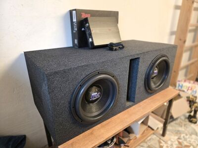 BF EVO12 2x12" 6000W ja Monoblock. Pult