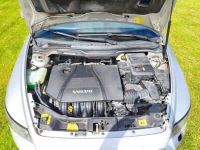 Volvo V50 universaal 1.8 bensiin 92 kW