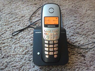 Lauaarvuti raadiotelefon Siemens A260