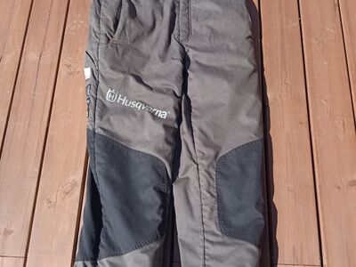 Saepüksid/turvapüksid Husqvarna