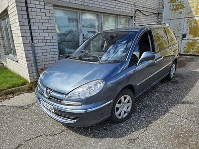 Peugeot 807