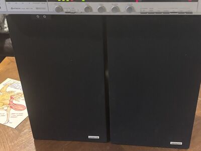 HITACHI HI-FI KESKUS KÕLARITEGA