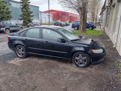 Volvo S40