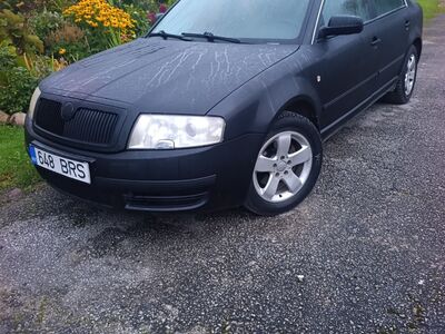 Skoda superb 1.9 tdi 96 kw