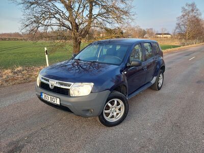 Dacia Duster 2011 1.6 bensiin läbisõiduga 136200