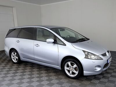 Mitsubishi Grandis