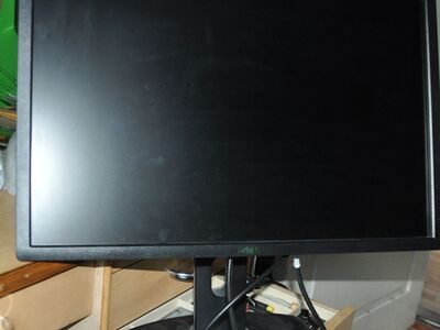 Lcd monitor DELL 24"