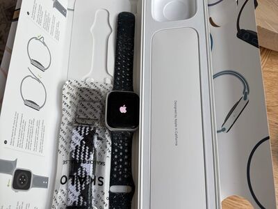 Apple watch series 8 45mm