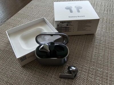 Galaxy buds 3