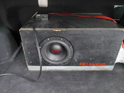 Müüa subwoofer ja võim