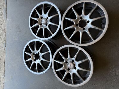 4x100 R15 poltidega