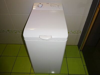 Pesumasin Zanussi ZWQ5101, tasuta transport