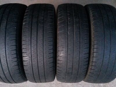 Jooks suverehve kaubikule Michelin 235/65 R16C
