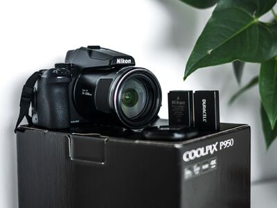 Nikon Coolpix P950 kaamera super zoomiga