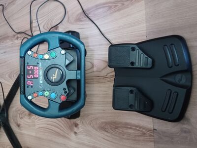 Руль и педали для Playstation 2