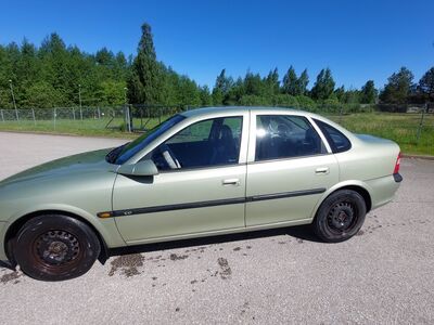Opel Vectra 1,6 74 kW
