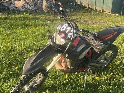 Beta 300RR