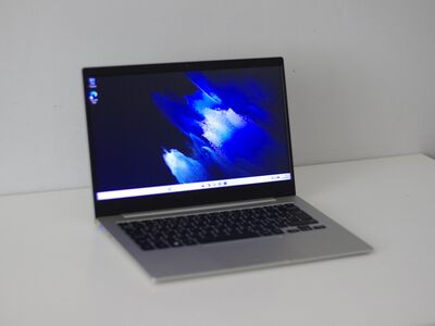Uueväärne Samsung Galaxy Book Go WIN 11/AKU 10+H