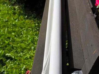 Pimendav kinnitustega valge ruloo 120cm