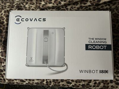 UUS aknapesurobot