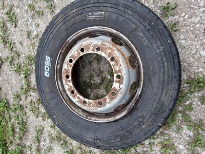 275/70 R22.5
