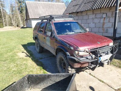 2x Opel Frontera A
