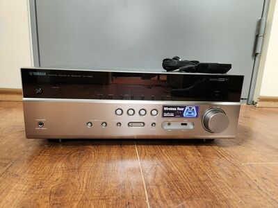 Yamaha RX-V585 7.2,BT, atmos,WiFi, 4K.