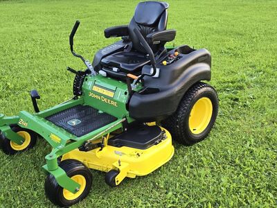 Murutraktor John Deere Z645