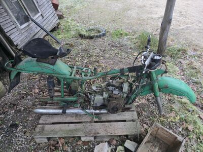 Mootorratta URAL jäänuk