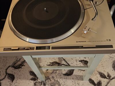 Plaadimängija Pioneer PL-200