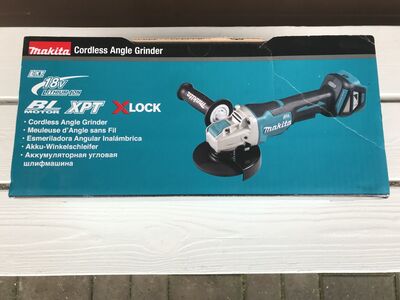 Makita DGA 519Z X-LOCK